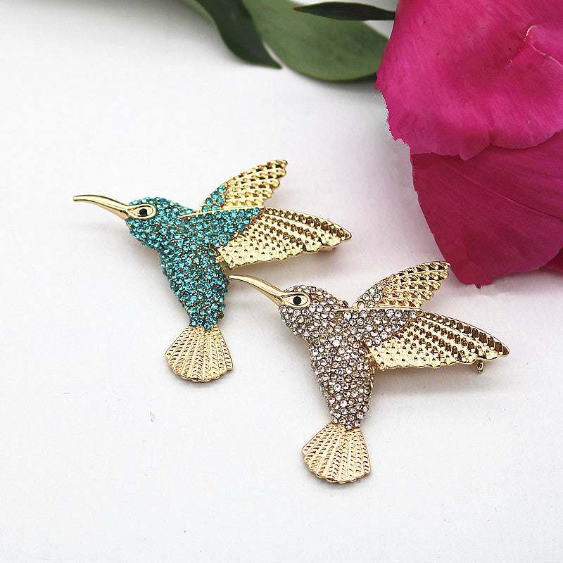 Retro Cute Hummingbird Brooch