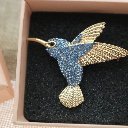 Retro Cute Hummingbird Brooch